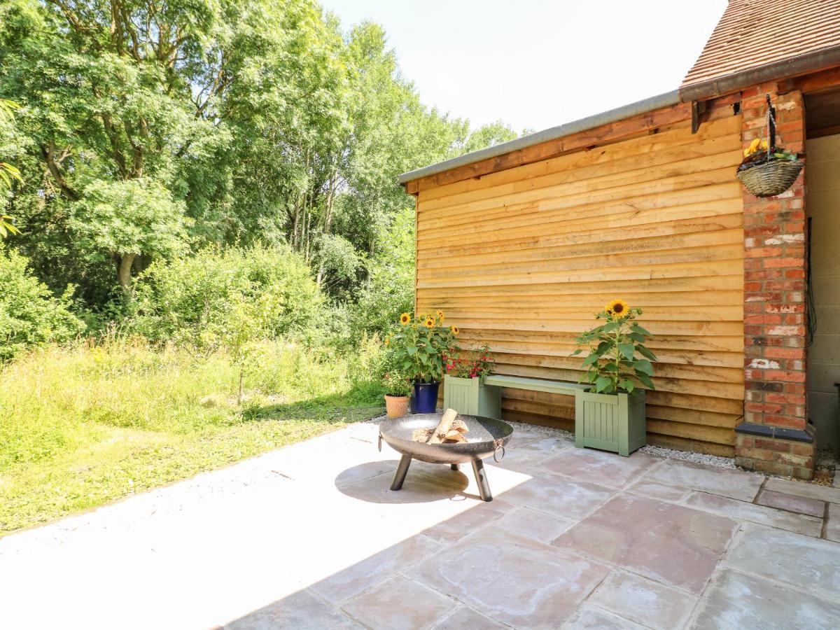 링컨 Old Wood Coach House 빌라 외부 사진